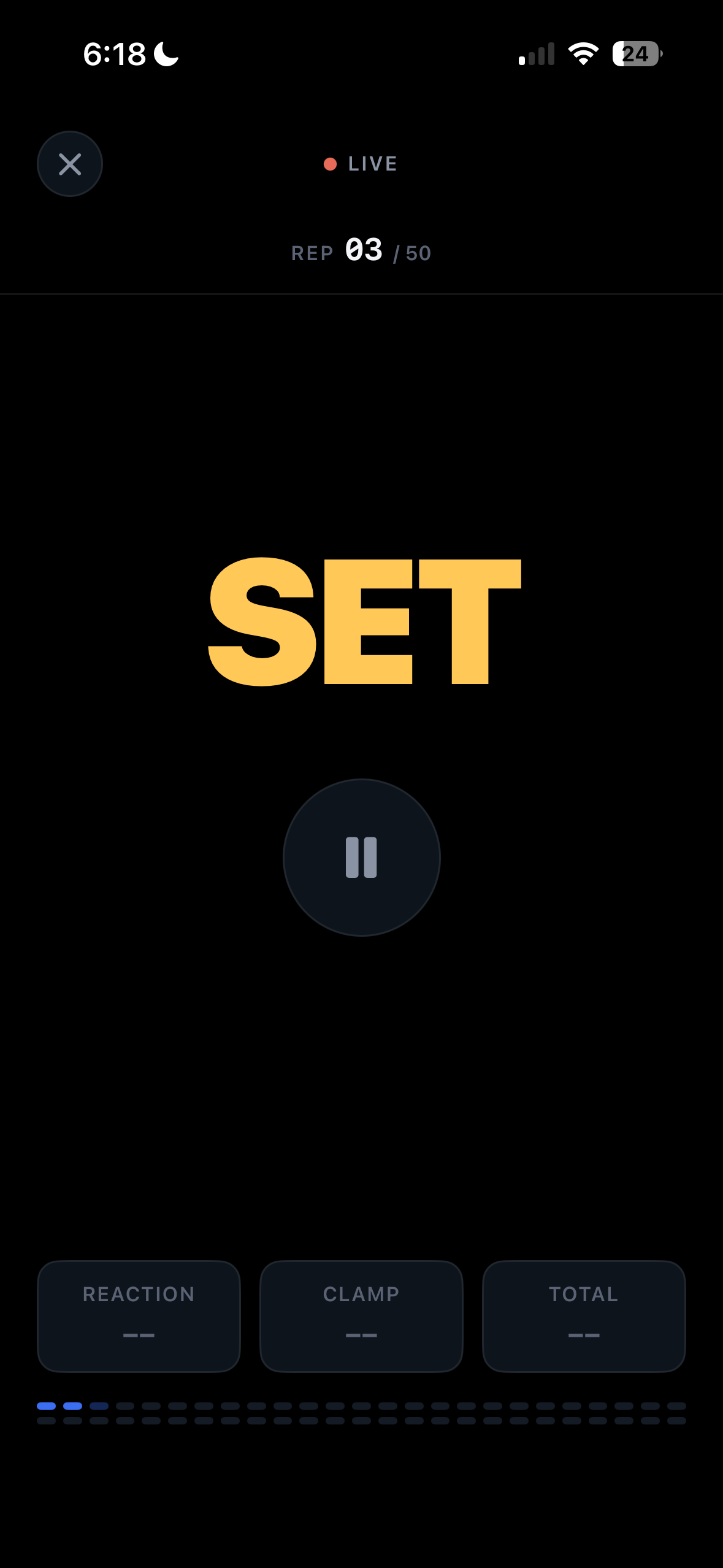 Live session screen — REP 03 of 50, SET cue, pause control